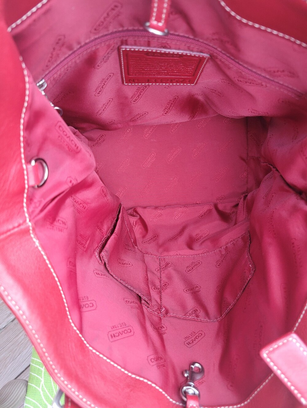 Vintage Coach Hampton Red Leather Shopper Tote Bag with Buckle Straps - Picture 6 of 11